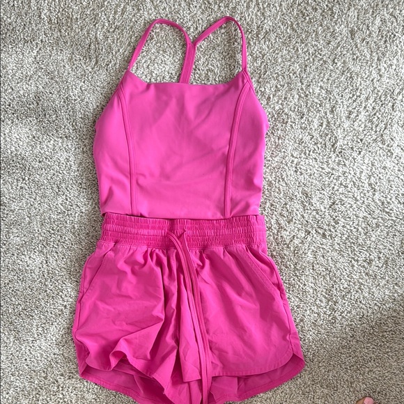 Abercrombie YPB pink top and short set - Picture 6 of 6